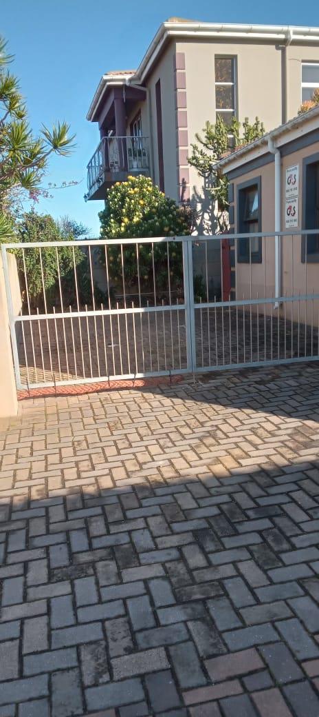 2 Bedroom Property for Sale in C Place Eastern Cape